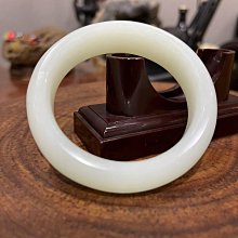 和闐白玉 籽料 喜慶滿堂玉珮 （ 雕喜鵲與絲瓜） 歷史價格詳細信息