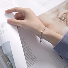 簡約款飾品 手鍊.戒子.項鍊.項墜 情人禮物 生日禮物  黑色蝴蝶結耳釘女純銀2023新款爆款高級感珍珠小眾設計-鴻運飾品 歷史價格詳細信息