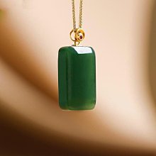 和田玉 玉石 收藏 -九尾狐牌吊墜尺寸約：mm 清透體微棉 天然水 歷史價格詳細信息