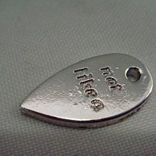 全新美國可愛浪漫蝴蝶形項鍊或手鍊墜子，可自行 DIY 喔！無底價！免運費！ 歷史價格詳細信息