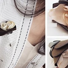 ☆Mimi飾品☆ 浪漫甜美＊典雅時尚氣質款手工緞帶珍珠水晶花朵＊別針/胸針＊ 歷史價格詳細信息