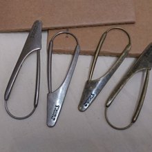 (老銀屋)設計師原創/歐美文藝大珍珠釦金屬別針/胸針 歷史價格詳細信息