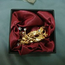 ~全新~ 澳門威尼斯酒店 化妝舞會別針 價格比較,價格查詢,歷史價格詳細信息