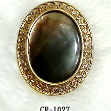 【1027】88年50元塑膠鈔‧趣味號‧豹子號337999.000‧標準10連號‧品相如圖 歷史價格詳細信息