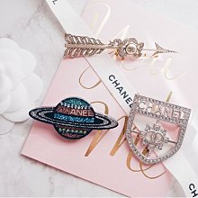 【COCO 精品專賣】Chanel A95501 水鑽 CC 蜜蜂 別針 現貨 歷史價格詳細信息