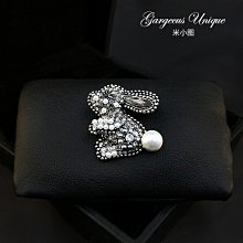 【熱賣精選】高檔復古胸針 情侶水晶鑲嵌金屬雛菊西裝毛衣外套女士別針配飾625 胸針 別針 胸花 歷史價格詳細信息