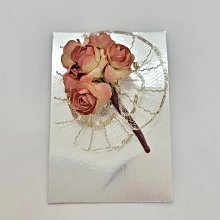 **戀家日本雜貨舖**日本喜氣 紅玫瑰別針 歷史價格詳細信息
