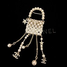 CHANEL新款星星金屬LOGO菱格紋小羊皮翻蓋卡片夾(黑色) 歷史價格詳細信息