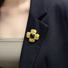 熱銷新款 ch 香 布料  愛心胸針 別針 明星大牌同款服裝包包 歷史價格詳細信息