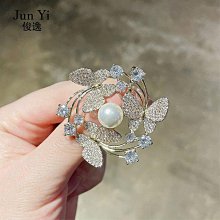 胸針 別針 俊逸珍珠防走光胸針簡約一字插針毛衣開衫安全別針扣針固定配飾女 衣服配飾-寶島百貨 歷史價格詳細信息