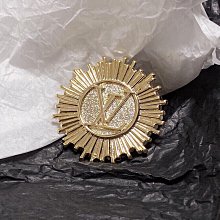 現貨直出 l   三花 白貝 項鏈 明星大牌同款妖 歷史價格詳細信息