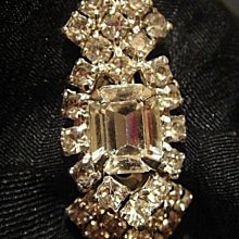 全新從未用過， 漂亮優雅招財黃水晶純銀造型墜 ，很細緻，低價起標無底價！本商品免運費！ 歷史價格詳細信息