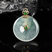 天然翡翠A貨，k金扣鑲嵌冰種佛公項鍊吊墜掛件玉墜鎖骨墜室外陽臺自然光，原相機實拍，無美顏！ 歷史價格詳細信息