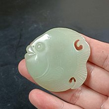 和闐玉玉晴水綠太陽花，23.5*5.5，無裂無雜標價就是賣價12041 歷史價格詳細信息