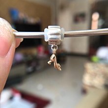 潘多拉正品穆拉諾蘋果吊墜C0198新，細節微距拍的很清楚，可隨意鑑定，假的隨便退，來回運費 歷史價格詳細信息