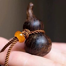 特價出天然碧璽愛心戒面925銀鑲嵌愛心盒子魔盒尺寸9.6✖️9.5mm有通孔串手鍊做滴溜都  售出不退不換收藏老物件 歷史價格詳細信息