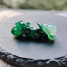 和田玉 玉石 收藏 -老翡翠玉石雕刻的手鐲，玉質油潤細膩，圈口，61.2條寬，11.9mm直徑民間收藏品，明清時 歷史價格詳細信息