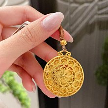 和田玉 玉石 收藏 -九尾狐牌吊墜尺寸約：mm 清透體微棉 天然水 歷史價格詳細信息