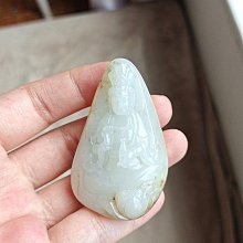 籽料新疆和闐白玉 獨籽灑金皮 金包玉 有開窗 整塊都是肉，肉細，真皮色，無二度上色 歷史價格詳細信息