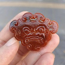 和闐玉籽料 紅黃皮熱帶魚獨籽118.9g 大師落款作品 歷史價格詳細信息