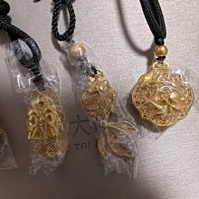 【周大福】拉絲花卉耳環_計價黃金 歷史價格詳細信息
