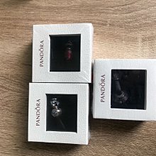 全新✨潘朵拉粉紅皮繩 Pandora Moments Black Leather Slider Bracelet 歷史價格詳細信息