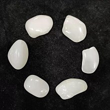 籽料原石手串籽單顆 手串鏈接客服A貨翡翠玉石 玉石  重10.7g        尺寸:2 翡翠 收藏 古玩【二手】【廣聚堂】-1886 歷史價格詳細信息