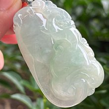 天然翡翠a貨冰種翡翠a貔貅霸王吊墜招財白飄花玉石男女款掛件吊 歷史價格詳細信息