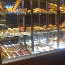 【天竺香業】印尼老山檀香樹頭『束柴』 每台斤600元 手工柴刀剖 純正天然原味香氣 早期引進庫藏老料 配合檀香沉香粉使用 歷史價格詳細信息