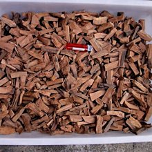 [福田工藝]檀香釘仔瘤閃花水磨聞香念珠佛珠[沈水級]油脂豐厚氣味芳醇16mm13子[檀香釘5] 歷史價格詳細信息