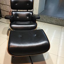 【 一張椅子 】 法國工業風 作舊處理   tolix a chair， 復刻品 歷史價格詳細信息