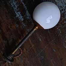 奶油球燈 拋燈 壁燈 . 球徑約 15-16 亮面奶油球 老燈 早期 歷史價格詳細信息