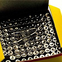 5*20保險管 250V 每盒63元（100只）  ★ 260459-035  ★ 歷史價格詳細信息