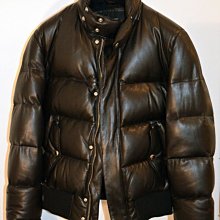 Moncler 棉質 翻領 POLO衫 經典logo 款。黑 / 白 任選 歷史價格詳細信息