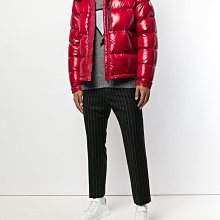 JANET 全新真品~~ MONCLER 白色 Slim Fit 短T 歷史價格詳細信息