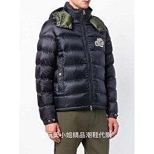 MONCLER 包裝紙袋 名牌精品紙袋 白色 配件 歷史價格詳細信息