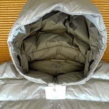 uniqlo 特級極輕羽絨背心 XL 正品 全新 羽絨背心 男款 brown 歷史價格詳細信息