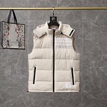 THOM BROWNE 四槓短T恤 簡約剪裁 重磅挺實 低調不失辨識度 歷史價格詳細信息