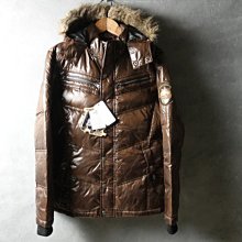 全新 日系品牌 iiMK 絨布手拿包/鐵鏈包/晚宴包 歷史價格詳細信息