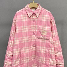 Miu Miu 羽絨外套 高腰連帽夾克，高腰短款超級顯身材，以夾克小麵包設計，溫暖與時髦並存，打破常規羽絨服的臃腫 歷史價格詳細信息