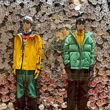 MONCLER 蒙口 24SS夏季新款圓領短袖T恤270克重磅高端純棉面料，手感質感都極完美修身裁剪設計干凈利落時尚又好看版型效果 NO28003 歷史價格詳細信息