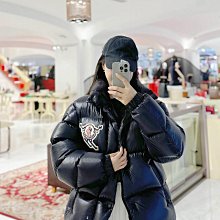 （已售）Moncler九成新羽絨外套 歷史價格詳細信息