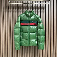 Gucci 超柔軟 小牛皮 皇家騎士logo長夾信用卡夾支票夾/多功能皮夾 有零錢袋二手真品 有LV Versace參考 歷史價格詳細信息