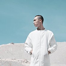 原價6280元 全新有吊牌 知名設計師品牌 JAMEI CHEN 純色前開叉造型彈性裙-4 歷史價格詳細信息