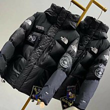TNF北面KAWS聯名系列迷彩戶外夾克外套連帽羽絨服 歷史價格詳細信息