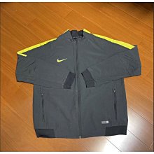 （Size XXL) Nike Kobe 黑曼巴 絕版刷毛立領背心 (3108) 歷史價格詳細信息