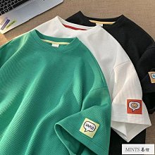 松下T標五碟VCD，成色如圖，上蓋劃痕較多，前面板非常新，讀 歷史價格詳細信息