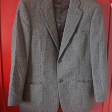 BANANA REPUBLIC 香蕉共和國 亞麻香根草淡香精75ml，平輸，市價2900元，下單前請先詢問貨量 歷史價格詳細信息