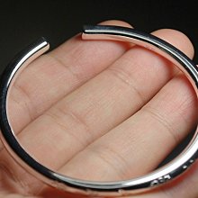 【無非玉石館】990足銀純銀．心經六字真言貔貅活口戒指．寬版男女戒指。寬９咪重約8.2克 歷史價格詳細信息