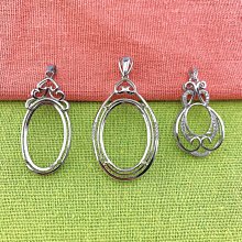 海藍寶925銀鑲嵌吊墜簡約鑲嵌夏日必備水藍藍上身超絕標價賣價拍下不退不換 歷史價格詳細信息